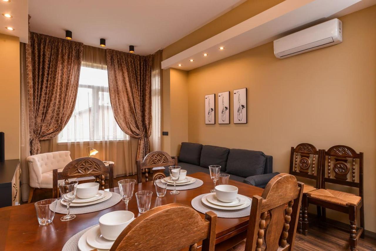 Sofia Dream Apartments - Jazzy Two Bedroom Suite By Flat Mаnager מראה חיצוני תמונה